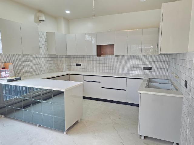 3 BHK Apartment in DLF The Valley for resale Panchkula. The reference number is 20895569