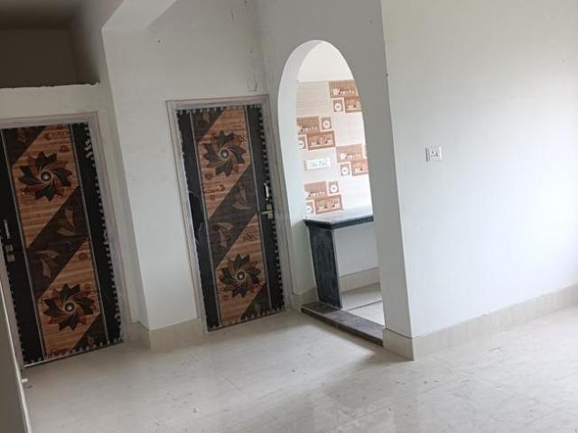 3 BHK Apartment in Dum Dum Cantonment for resale Kolkata. The reference number is 18642422