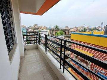 3 BHK Apartment in Dum Dum for resale Kolkata. The reference number is 13739655