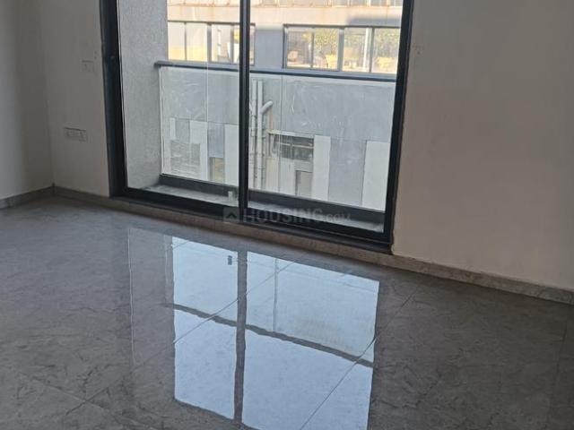 3 BHK Apartment in Dumas for rent Surat. The reference number is 19672813