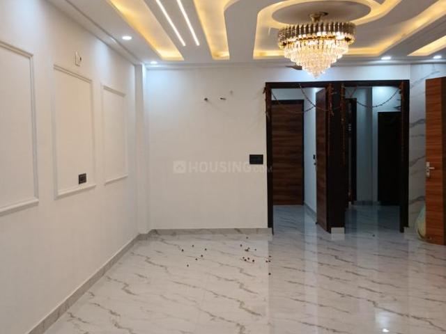 3 BHK Apartment in Dwarka Mor for rent New Delhi. The reference number is 20629905
