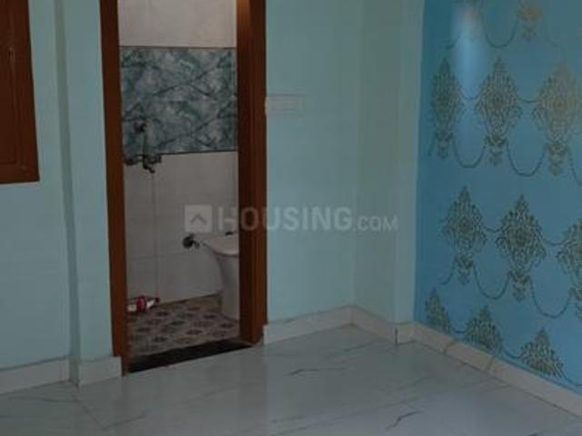 3 BHK Apartment in Dwarka Mor for rent New Delhi. The reference number is 20808187