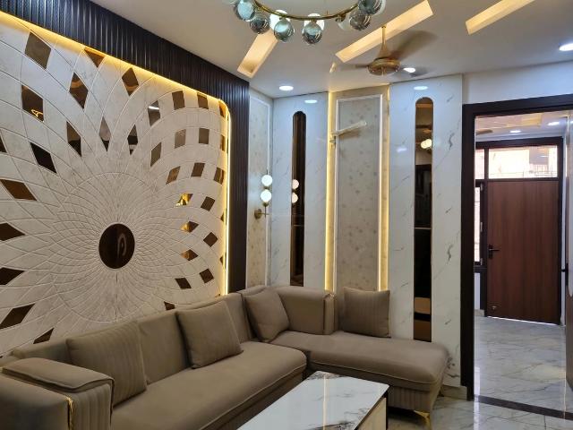 3 BHK Apartment in Dwarka Mor for resale New Delhi. The reference number is 20069690