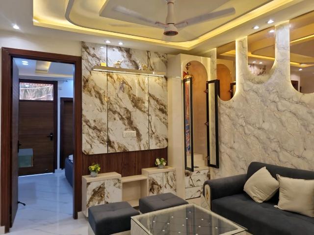 3 BHK Apartment in Dwarka Mor for resale New Delhi. The reference number is 20449376