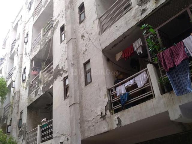 3 BHK Apartment in Dwarka Mor for resale New Delhi. The reference number is 21328820