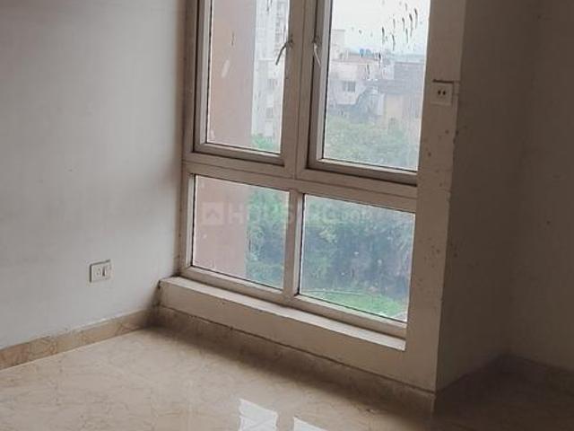 3 BHK Apartment in Entally for rent Kolkata. The reference number is 20593745