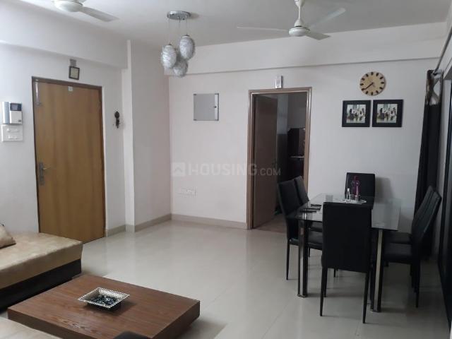3 BHK Apartment in Entally for rent Kolkata. The reference number is 20668415