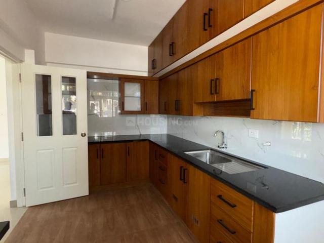 3 BHK Apartment in Edappally for rent Kochi. The reference number is 21075941
