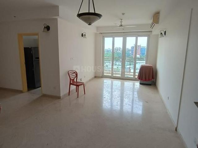 3 BHK Apartment in Egmore for resale Chennai. The reference number is 18744020