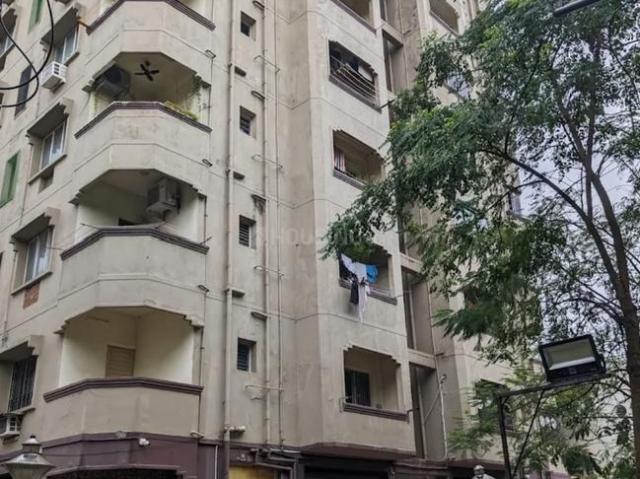 3 BHK Apartment in Egmore for resale Chennai. The reference number is 21146417