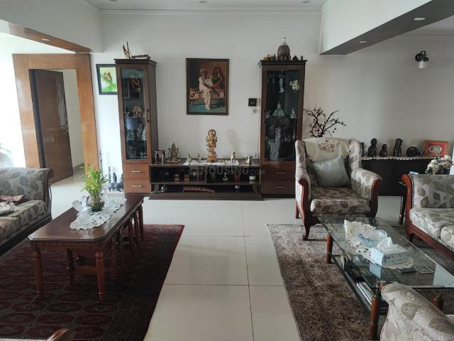 3 BHK Apartment in Elgin for rent Kolkata. The reference number is 21175062