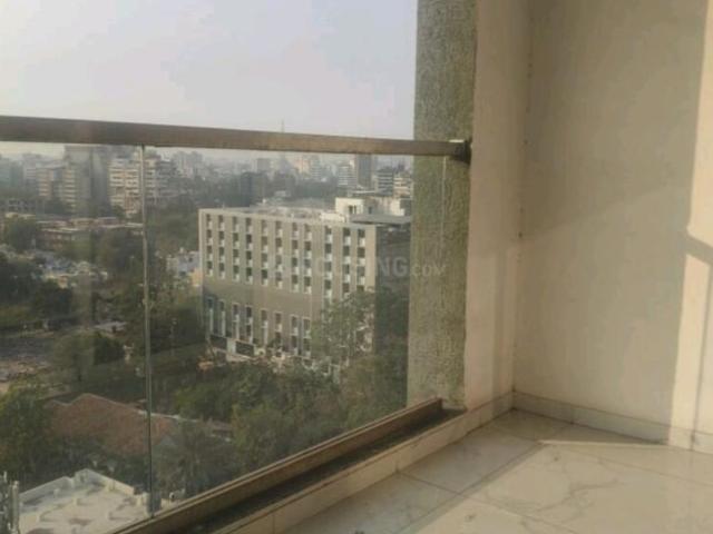 3 BHK Apartment in Ellisbridge for rent Ahmedabad. The reference number is 20296949