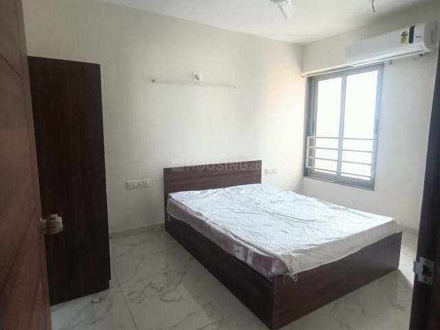 3 BHK Apartment in Ellisbridge for rent Ahmedabad. The reference number is 20458051