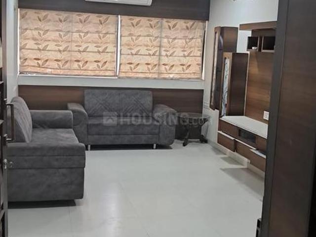 3 BHK Apartment in Ellisbridge for rent Ahmedabad. The reference number is 21118058