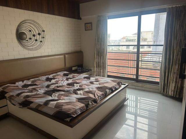 3 BHK Apartment in Ellisbridge for rent Ahmedabad. The reference number is 21222405