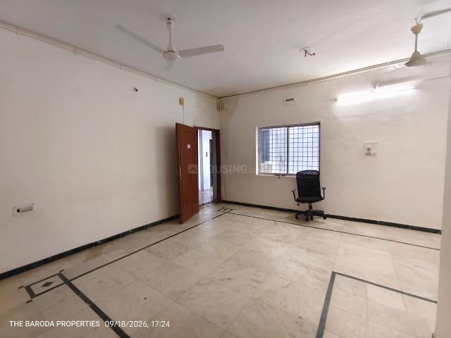 3 BHK Apartment in Ellora Park for rent Vadodara. The reference number is 21134838