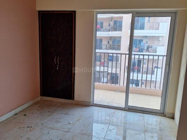 3 BHK Apartment in Eta II for rent Greater Noida. The reference number is 20321334