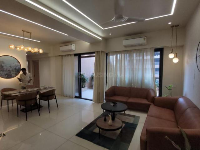 3 BHK Apartment in Fatehgunj for rent Vadodara. The reference number is 20356274
