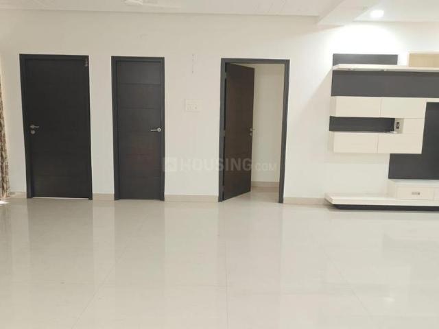 3 BHK Apartment in Financial District for rent Hyderabad. The reference number is 20601838