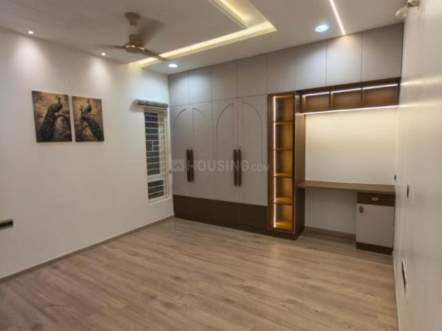 3 BHK Apartment in Financial District for resale Hyderabad. The reference number is 20832841