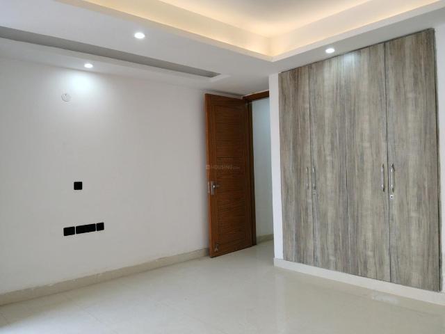 3 BHK Apartment in Freedom Fighters Enclave for resale New Delhi. The reference number is 14255483
