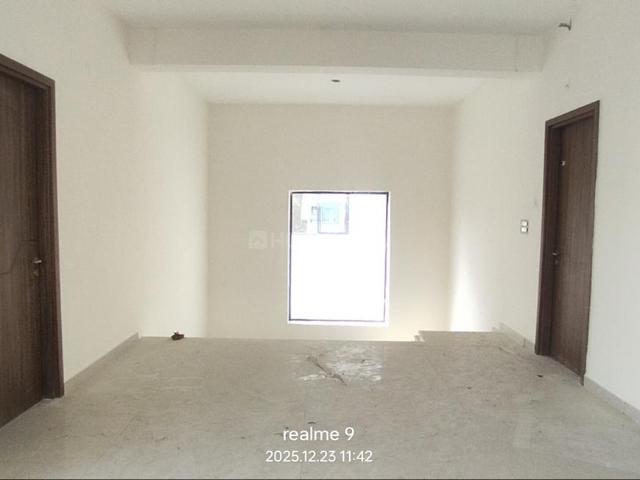 3 BHK Apartment in Kothaguda for resale Hyderabad. The reference number is 20586252
