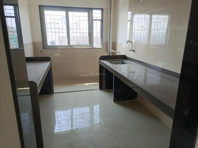 3 BHK Apartment in Kothrud for rent Pune. The reference number is 18828732