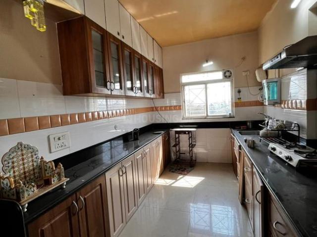 3 BHK Apartment in Kothrud for rent Pune. The reference number is 19545263