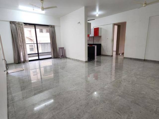 3 BHK Apartment in Kothrud for rent Pune. The reference number is 20824005