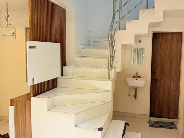 3 BHK Apartment in Kothrud for rent Pune. The reference number is 20853274