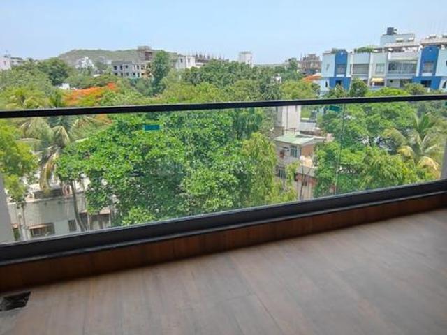 3 BHK Apartment in Kothrud for resale Pune. The reference number is 20780220