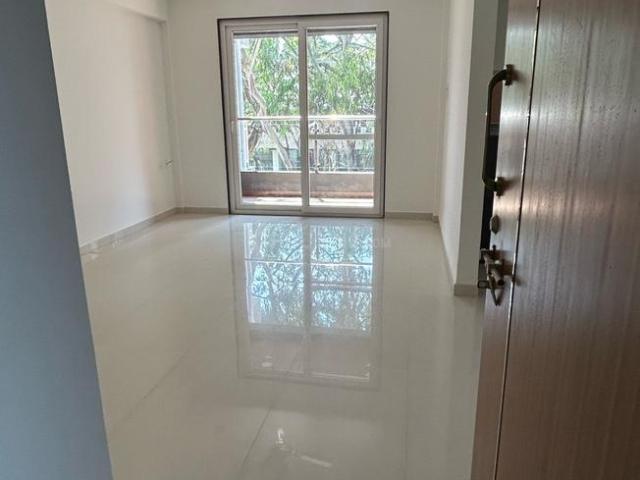 3 BHK Apartment in Kothrud for resale Pune. The reference number is 21199973