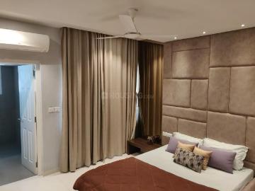 3 BHK Apartment in Koyambedu for resale Chennai. The reference number is 20389036