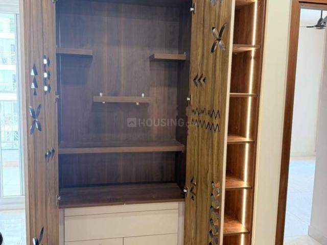 3 BHK Apartment in Kokapet for rent Hyderabad. The reference number is 21019774