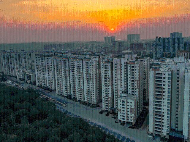 3 BHK Apartment in Kokapet for resale Hyderabad. The reference number is 19584635