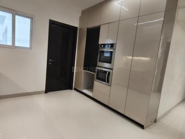 3 BHK Apartment in Kokapet for resale Hyderabad. The reference number is 21331985