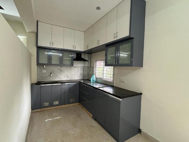 3 BHK Apartment in Kompally for rent Hyderabad. The reference number is 21142506