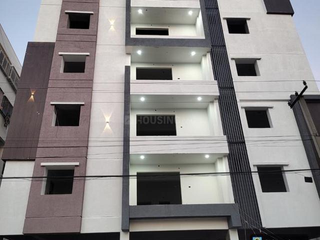 3 BHK Apartment in Kompally for resale Hyderabad. The reference number is 21227584