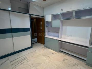 3 BHK Apartment in Kondapur for rent Hyderabad. The reference number is 18879890