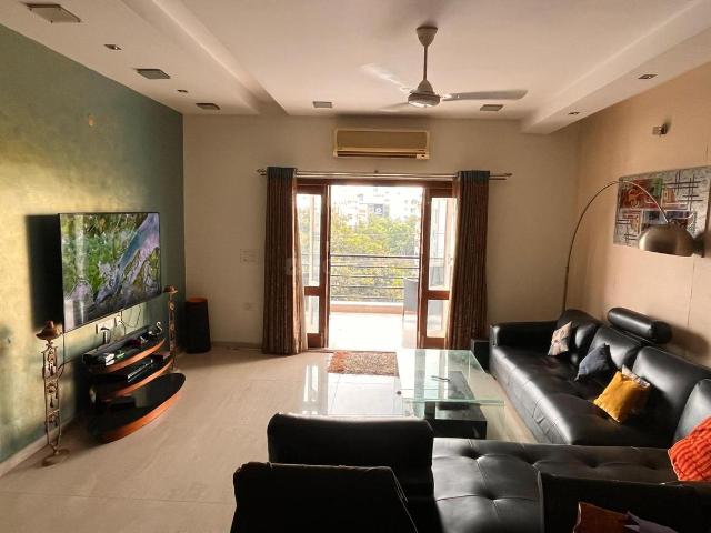 3 BHK Apartment in Kondapur for rent Hyderabad. The reference number is 20698125