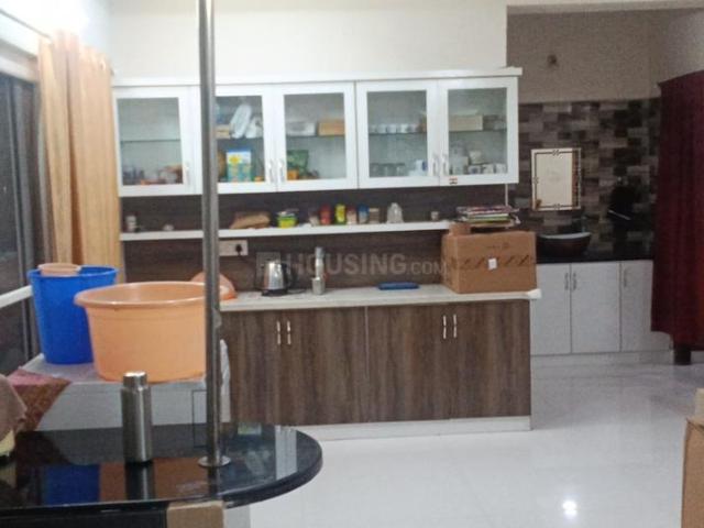 3 BHK Apartment in Kondapur for rent Hyderabad. The reference number is 21013239