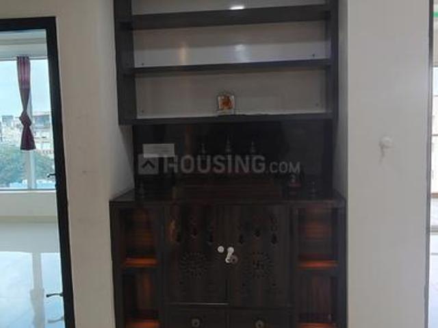 3 BHK Apartment in Kondapur for rent Hyderabad. The reference number is 21024664