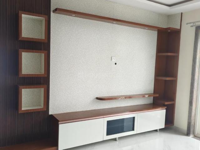 3 BHK Apartment in Kondapur for rent Hyderabad. The reference number is 21175852
