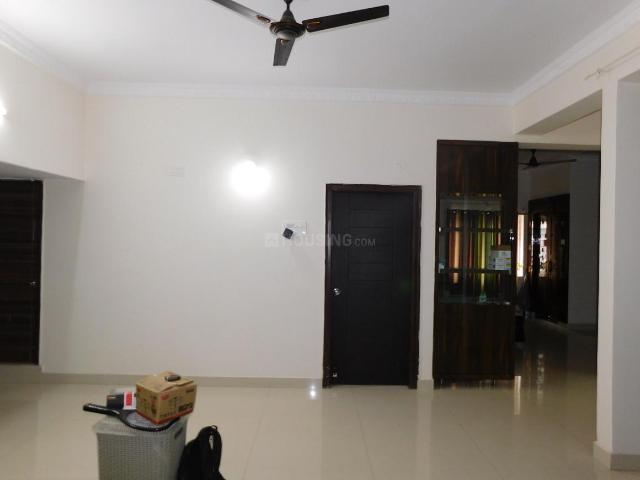 3 BHK Apartment in Kondapur for rent Hyderabad. The reference number is 21212599