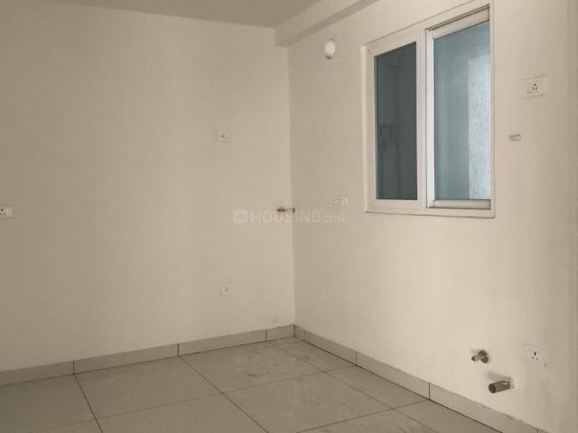 3 BHK Apartment in Kondapur for resale Hyderabad. The reference number is 18245810