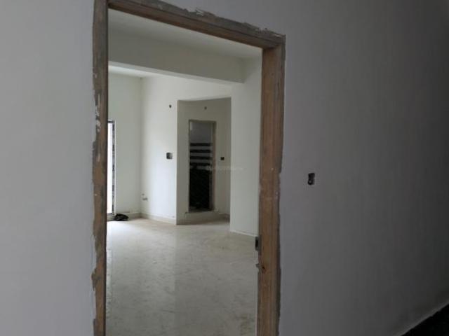 2 BHK Apartment in Kondapur for resale Hyderabad. The reference number is 20609471