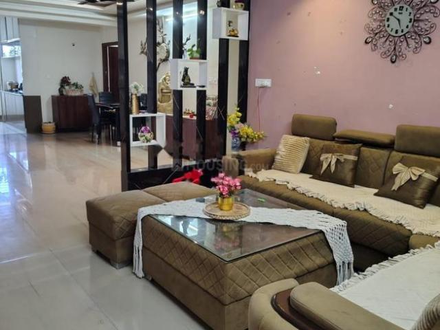 3 BHK Apartment in Kondapur for resale Hyderabad. The reference number is 20736939