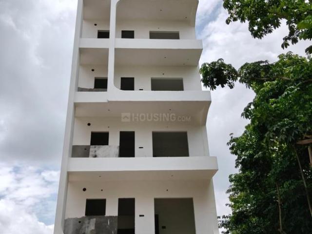 3 BHK Apartment in Kondapur for resale Hyderabad. The reference number is 21005815