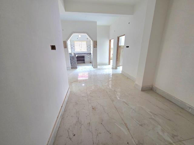 3 BHK Apartment in Konnagar for resale Hooghly. The reference number is 20421439