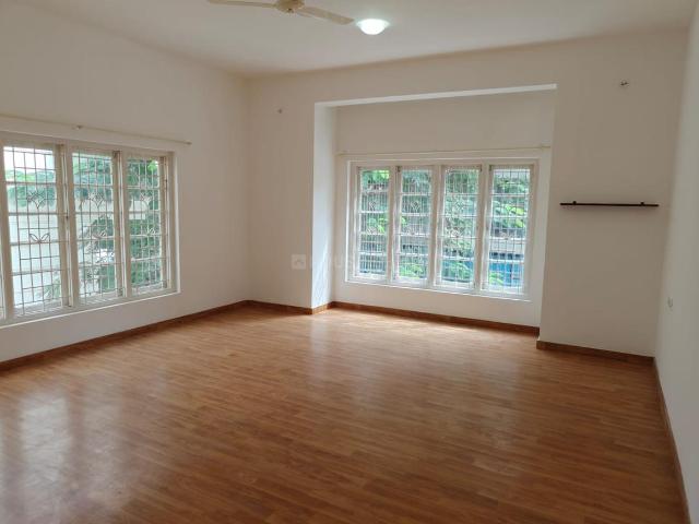 3 BHK Apartment in Koramangala for rent Bengaluru. The reference number is 20572718